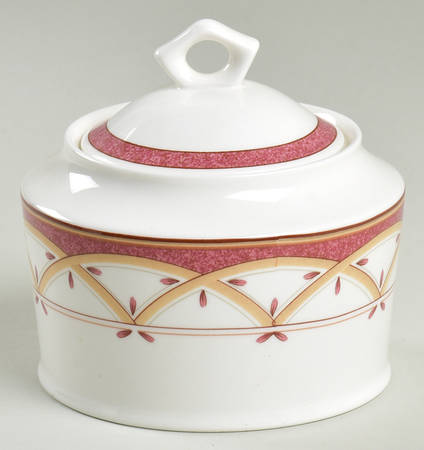 Berry Delight Sugar Bowl & Lid