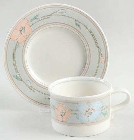 Bella Flora Flat Cup & Saucer Set