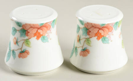 Beacon Hill Salt & Pepper Set