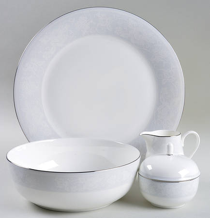 Belgian Lace White 5 Piece Hostess Set