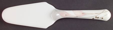 Bellamy Solid Ceramic Pie/Cake Server by Mikasa