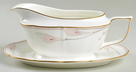 Bellamy Gravy Boat & Underplate