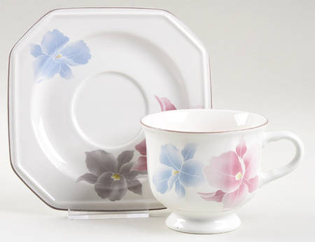 Beau Monde Footed Cup & Saucer Set