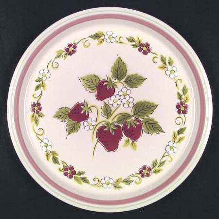 Berry Patch Dinner Plate
