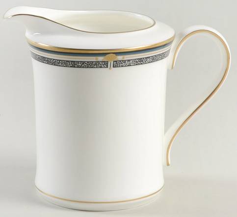 Beekman Place Creamer