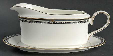 Beekman Place Gravy Boat & Underplate