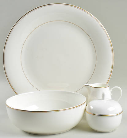 Biltmore Gold 5 Piece Hostess Set