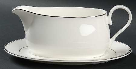 Biltmore Platinum Gravy Boat & Underplate