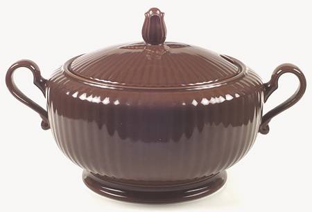 Bittersweet Round Covered Vegetable