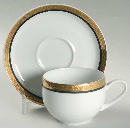 Blake Flat Cup & Saucer Set
