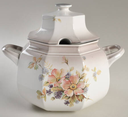 Black Berries Tureen &  Lid