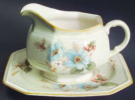 Blue Clematis Gravy Boat & Underplate