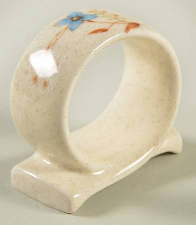 Blue Daisies Napkin Ring