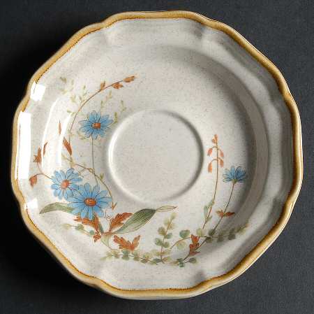 Blue Daisies Saucer