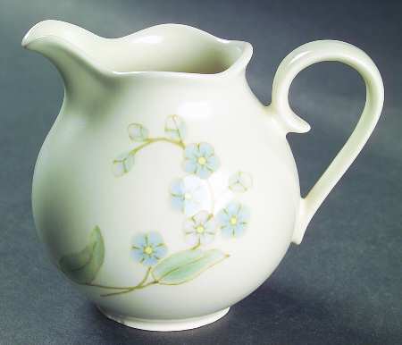 Blue Eyes Creamer