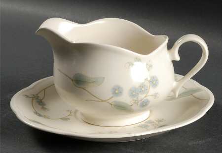 Blue Eyes Gravy Boat & Underplate