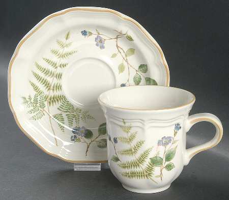 Blueberry Fern Flat Cup & Saucer Set
