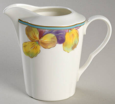 Blossom Festival Creamer