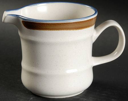Blue Hill Creamer