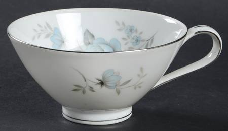 Blue Rose Flat Cup