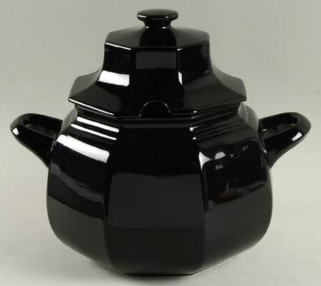 Black Tea Tureen &  Lid