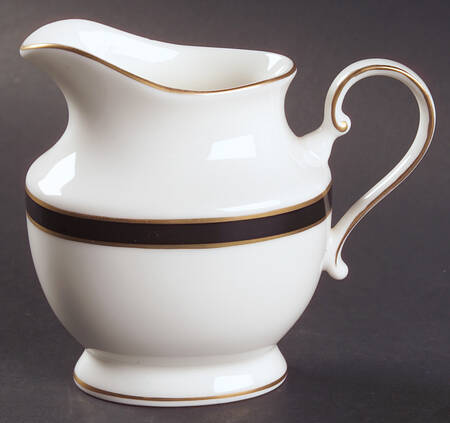 Black Tie Creamer
