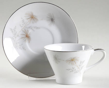 Bon Air Flat Cup & Saucer Set