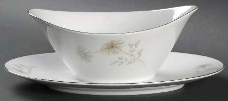 Bon Air Gravy Boat with Attached Underplate
