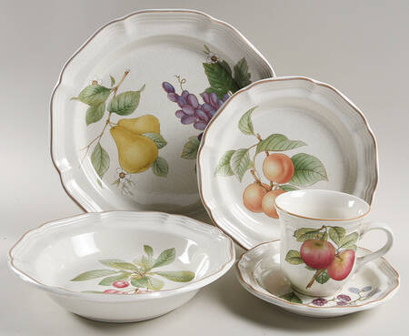 Bon Apetit 5 Piece Place Setting