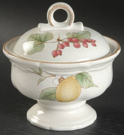 Bon Apetit Sugar Bowl & Lid