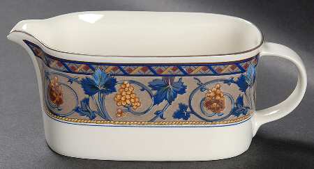 Bordeaux Gravy Boat