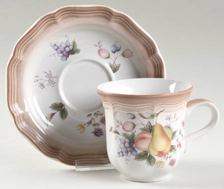 Bountiful Flat Cup & Saucer Set