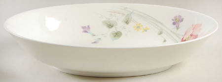 Bon Vivant 10" Oval Vegetable Bowl