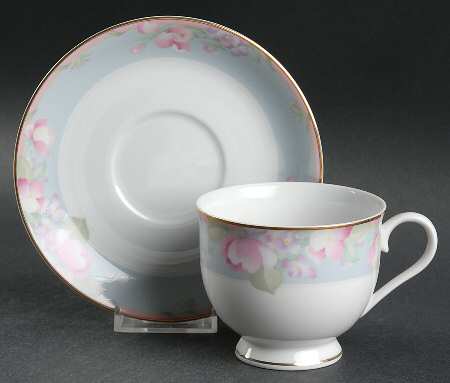 Braemar Gray Footed Cup & Saucer Set