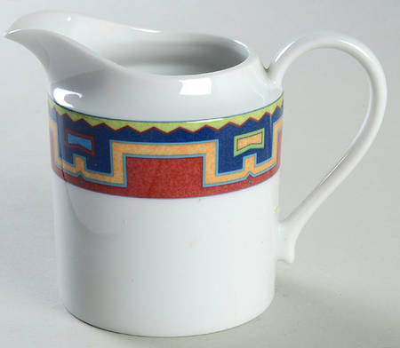 Bravura Creamer