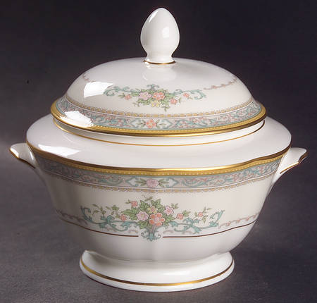 Bridal Bouquet Sugar Bowl & Lid