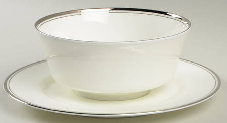 Briarcliffe Gravy Boat & Underplate