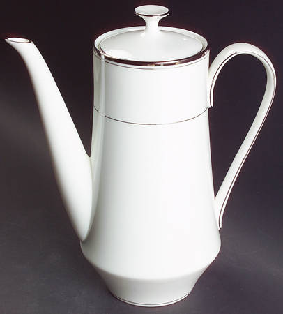 Briarcliffe Coffee Pot & Lid