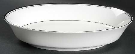 Briarcliffe 10" Oval Vegetable Bowl
