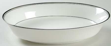 Briarcliffe 9" Oval Vegetable Bowl