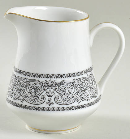 Brindisi Creamer