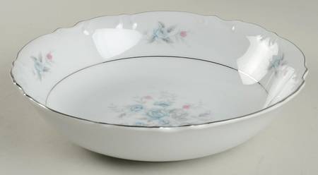 Bryn Mawr White 9" Round Vegetable Bowl