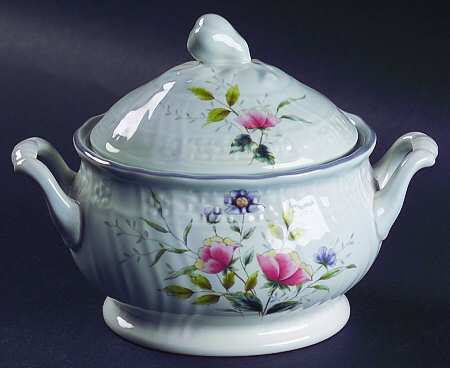Brooke Sugar Bowl & Lid