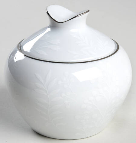 Bridal Veil Sugar Bowl & Lid by Mikasa