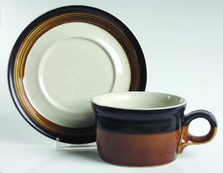 Butterscotch Flat Cup & Saucer Set