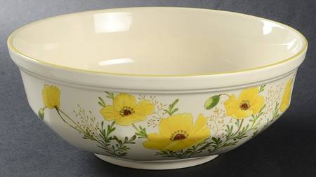 Buttercup 8" Round Vegetable Bowl