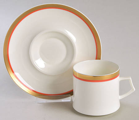 Cabernet Flat Cup & Saucer Set