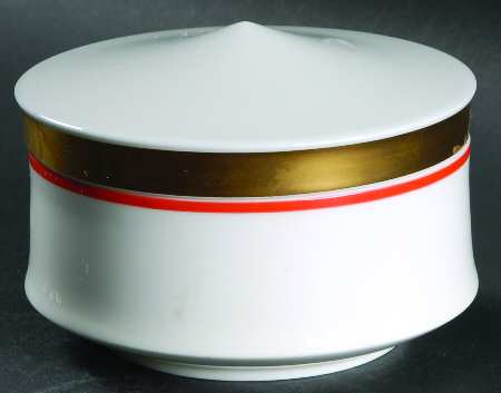 Cabernet Sugar Bowl & Lid