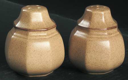 California Casuals Salt & Pepper Set