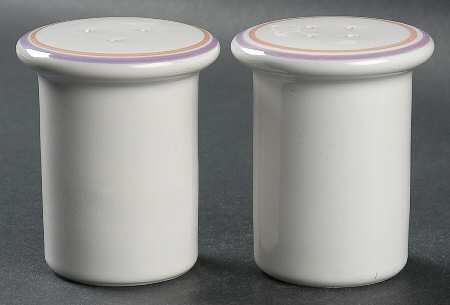 Carrot Kiss Salt & Pepper Set